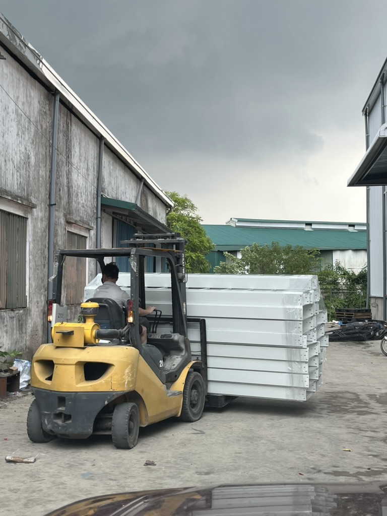 Quy trình sản xuất thang cáp trực tiếp tại nhà máy 2DE